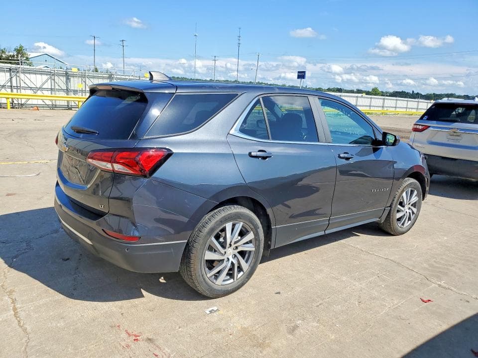 2023 CHEVROLET EQUINOX LT 3