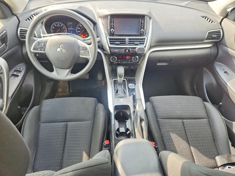 2020 MITSUBISHI ECLIPSE CROSS ES 8