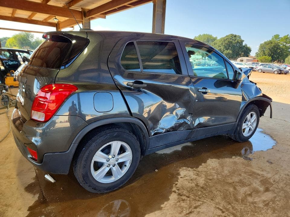 2020 CHEVROLET TRAX LS 3