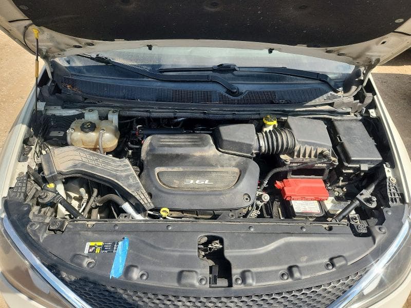 2017 CHRYSLER PACIFICA TOURING L 11