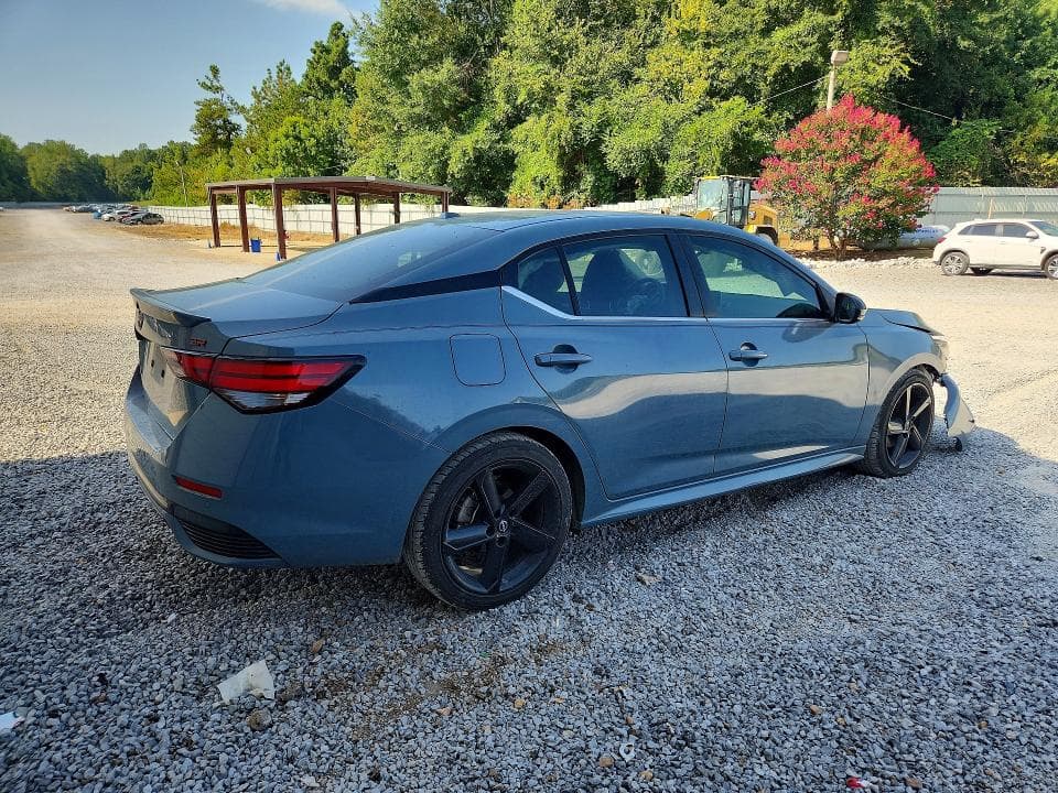 2024 NISSAN SENTRA SR 3