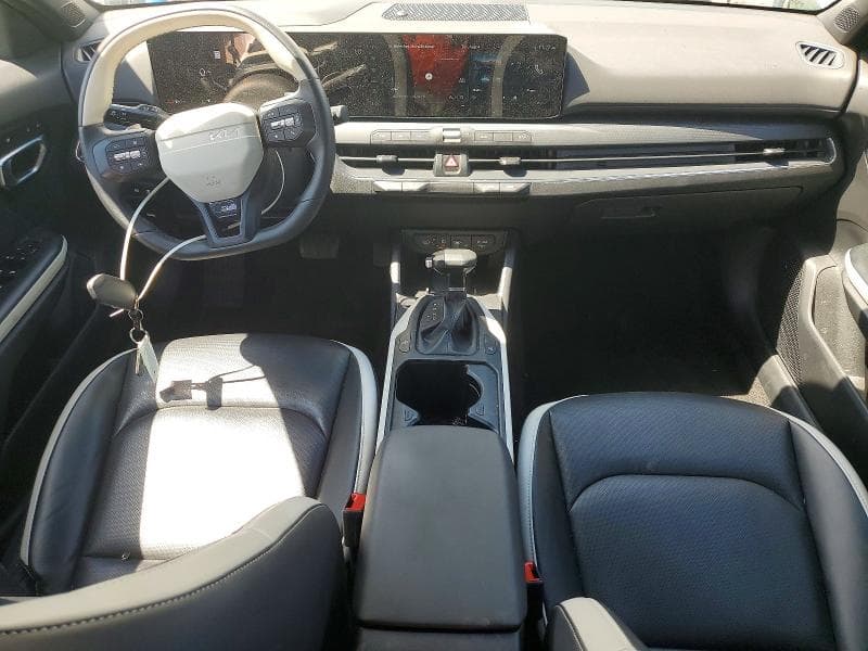 2025 KIA K4 GT LINE 8