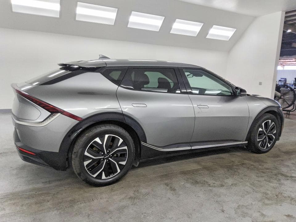 2023 KIA EV6 WIND 3