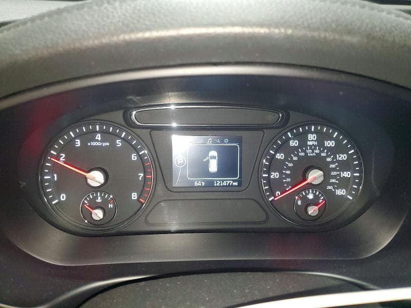 2017 KIA SORENTO LX 9