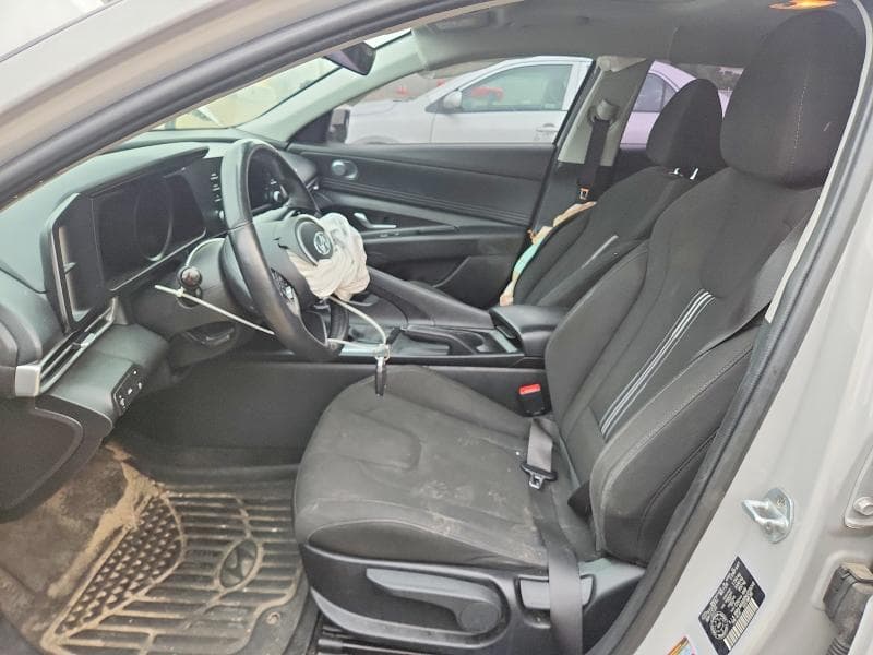 2022 HYUNDAI ELANTRA SEL 7