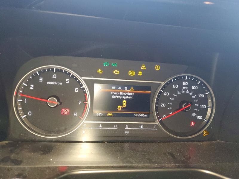 2023 KIA SORENTO LX 9