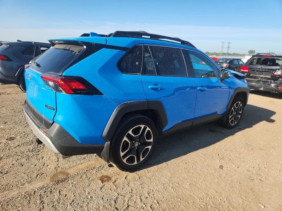 2019 TOYOTA RAV4 ADVENTURE 3