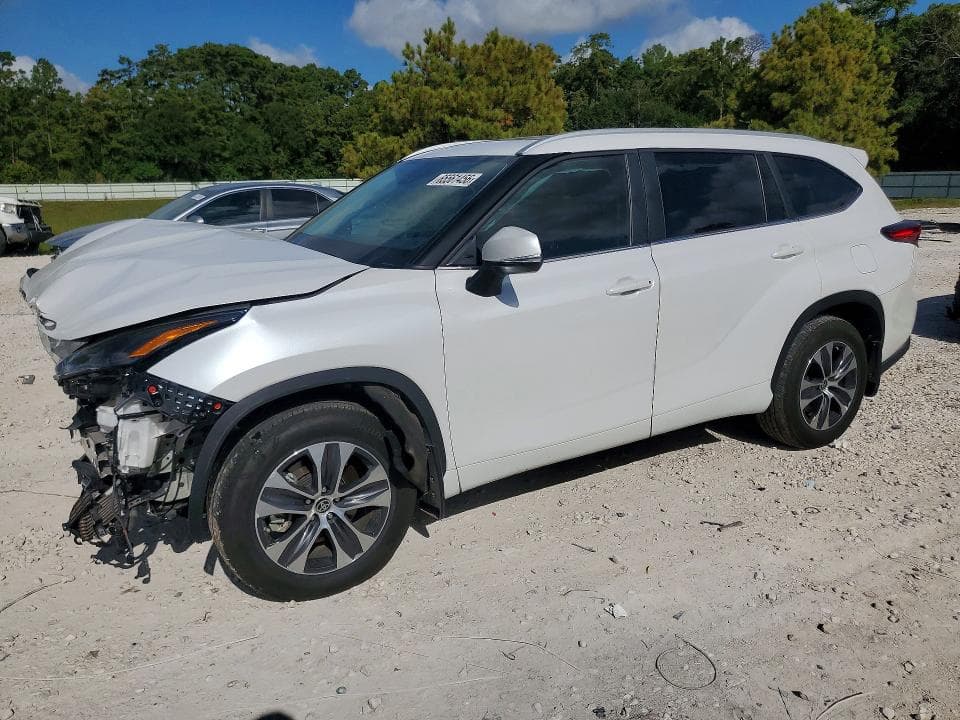 2023 TOYOTA HIGHLANDER HYBRID XLE - 1