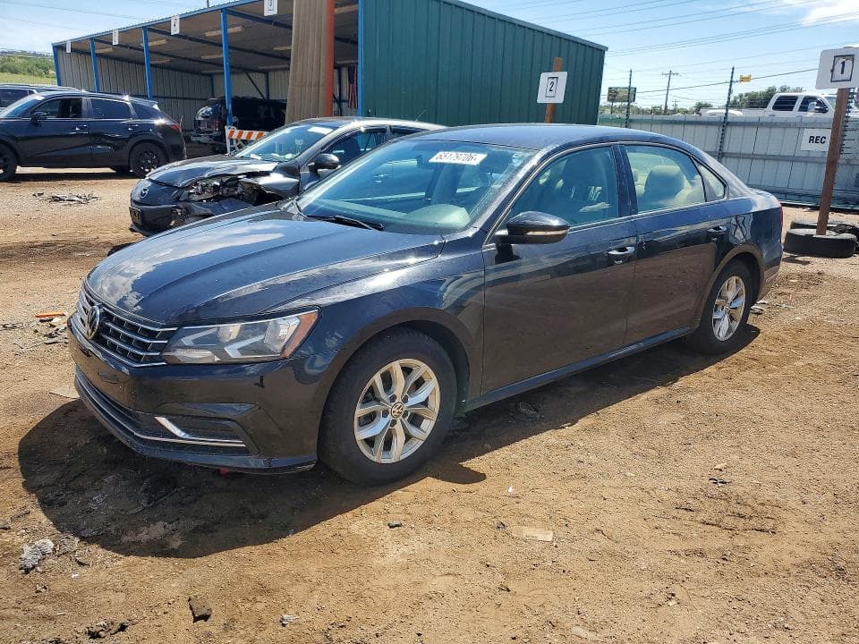 2018 VOLKSWAGEN PASSAT S - 1