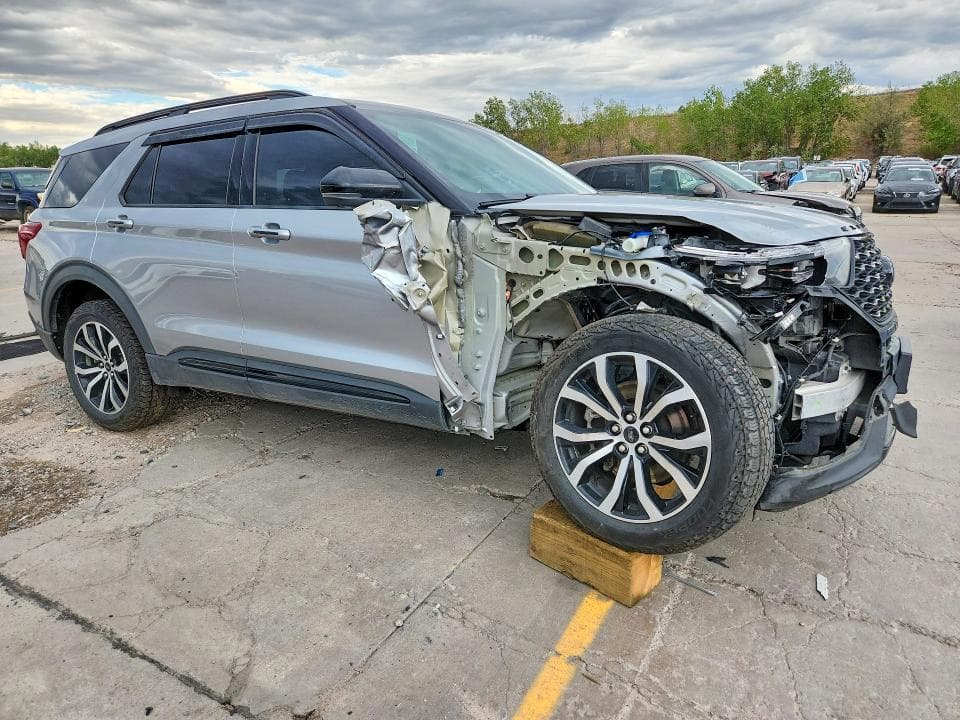 2020 FORD EXPLORER ST 4