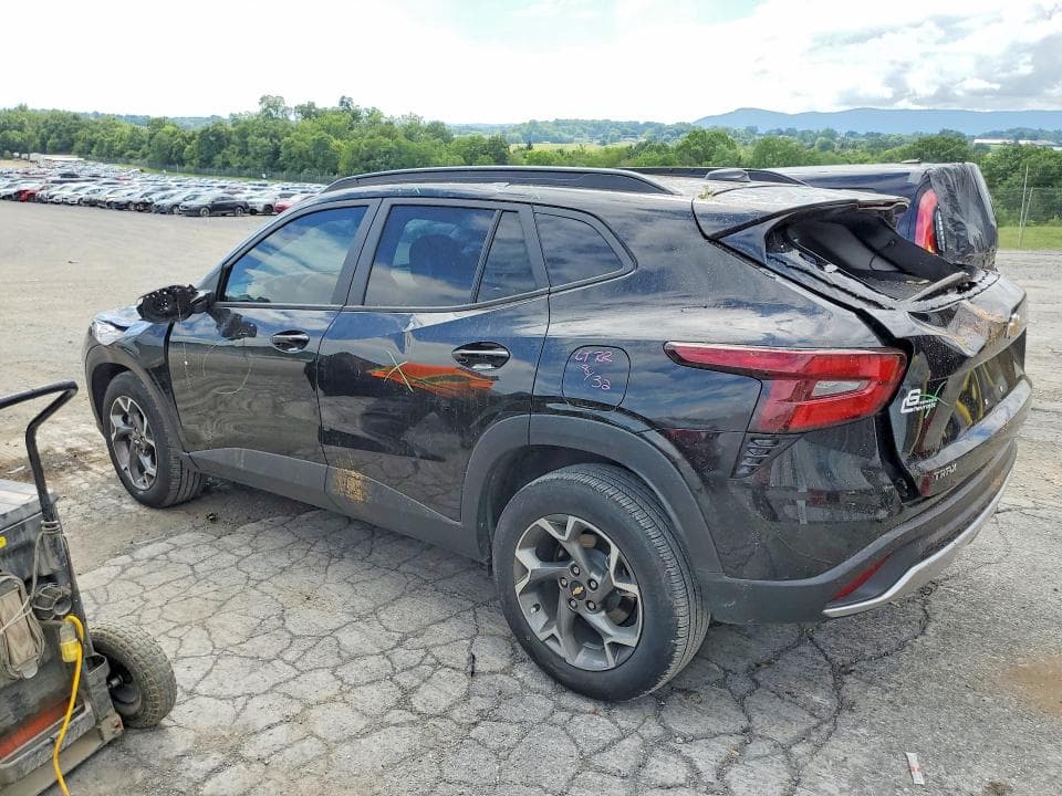 2025 CHEVROLET TRAX 1LT 2