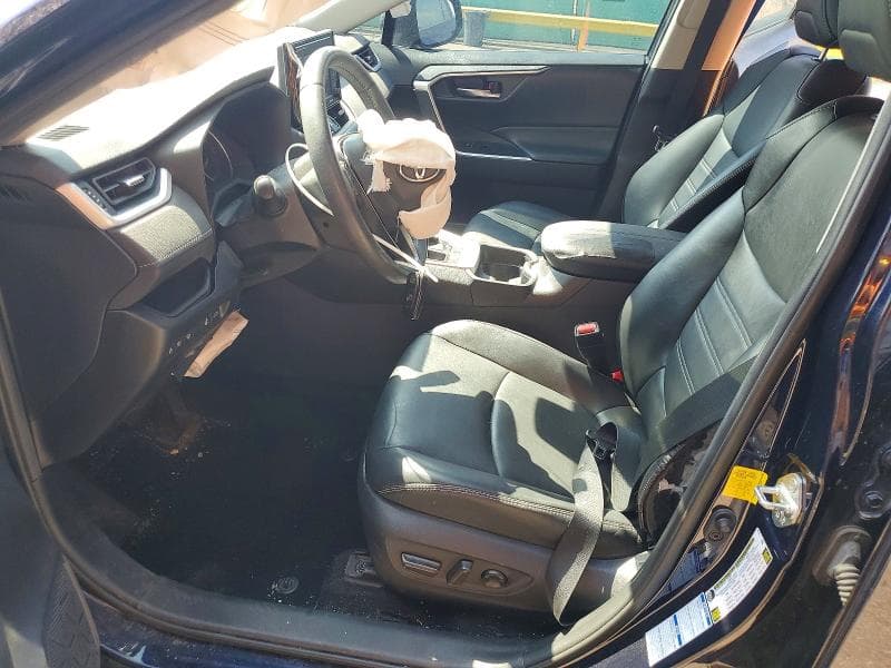 2021 TOYOTA RAV4 XLE PREMIUM 7