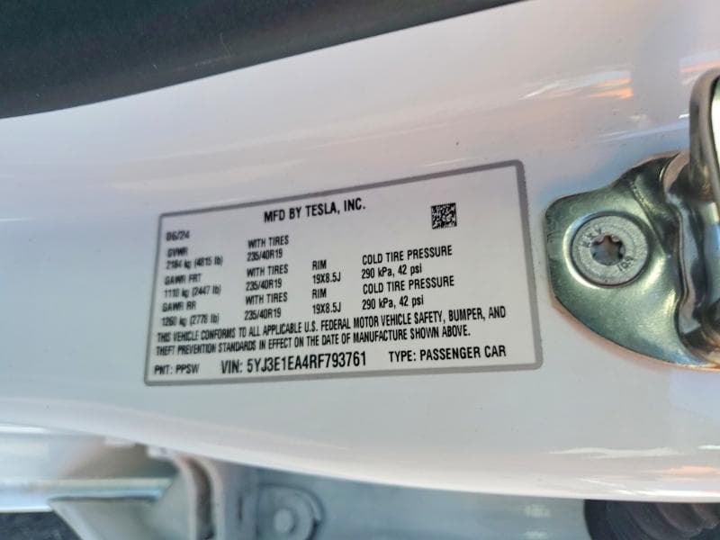 2024 TESLA MODEL 3 13