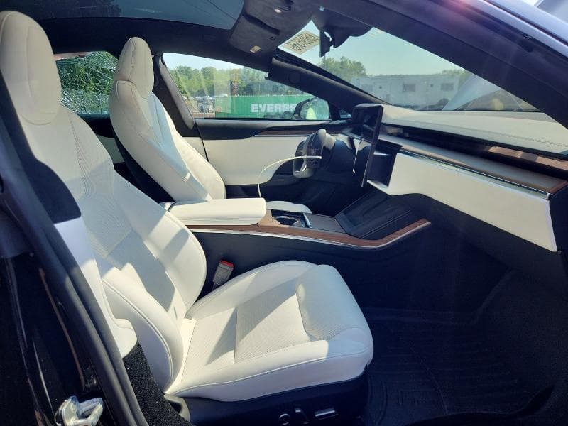 2024 TESLA MODEL S 7