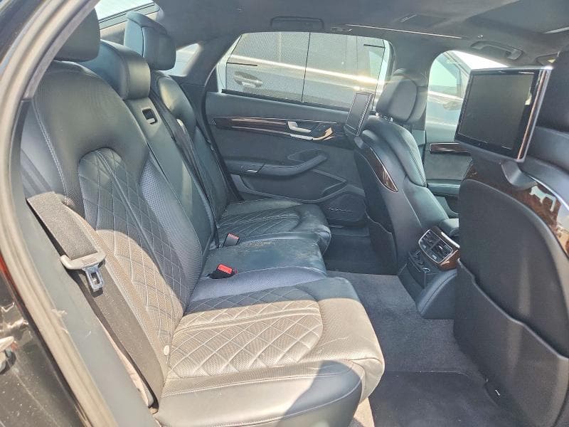 2017 AUDI A8 L QUATTRO 10