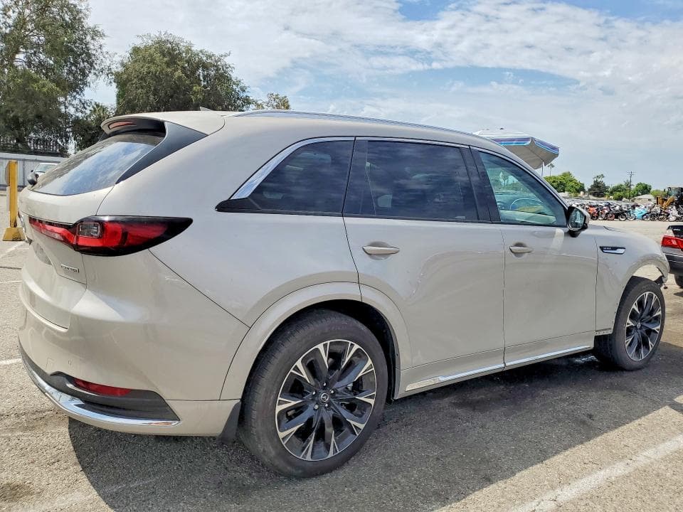 2024 MAZDA CX-90 PREMIUM PLUS 3