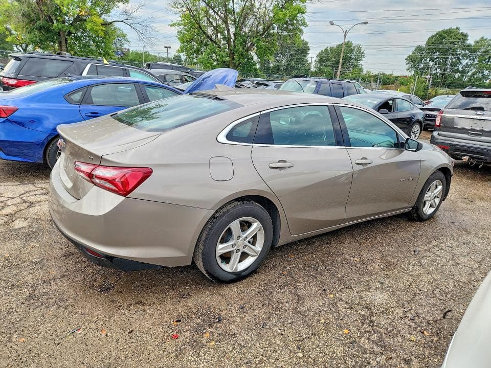 2022 CHEVROLET MALIBU LT 3