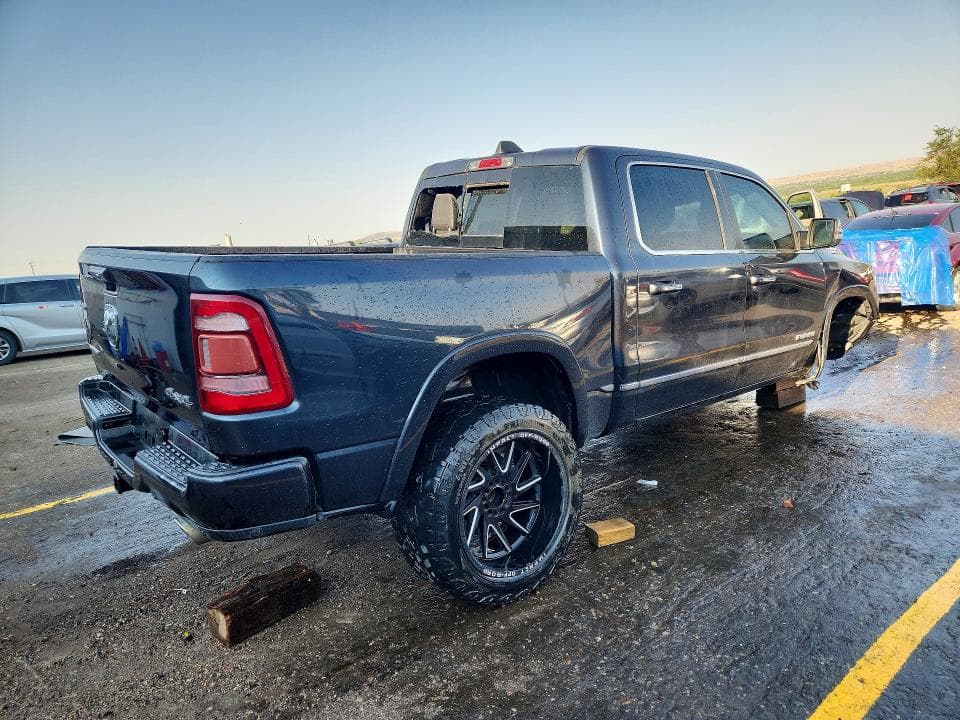 2019 RAM 1500 LIMITED 3