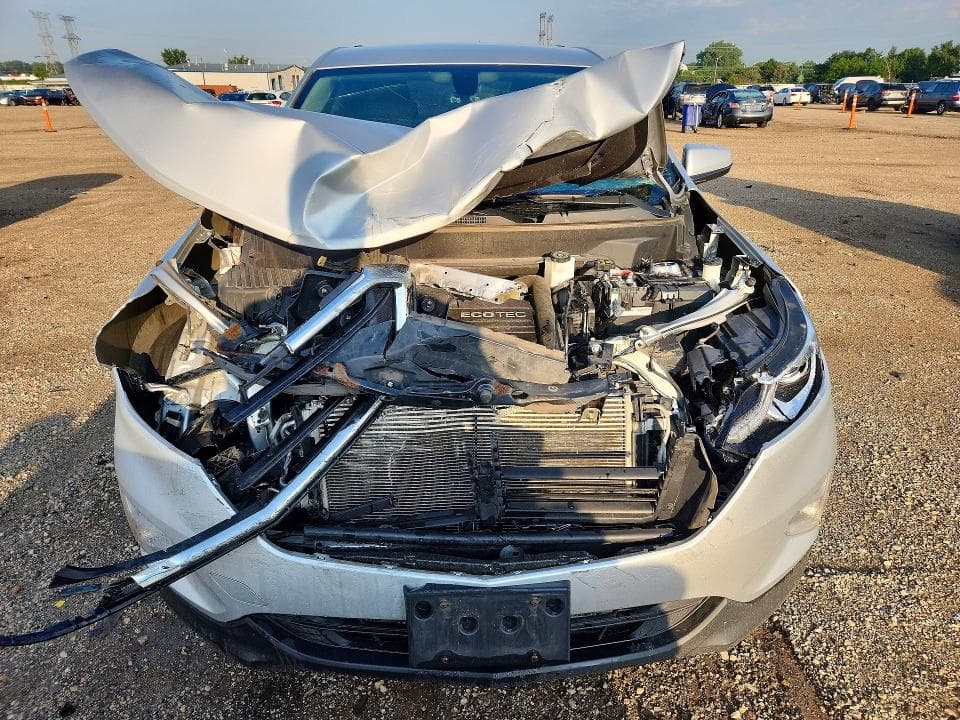 2018 CHEVROLET EQUINOX LT 5