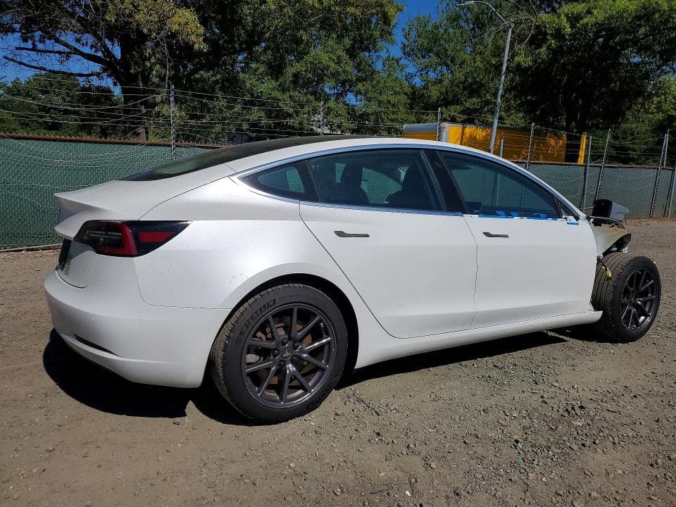 2020 TESLA MODEL 3 3