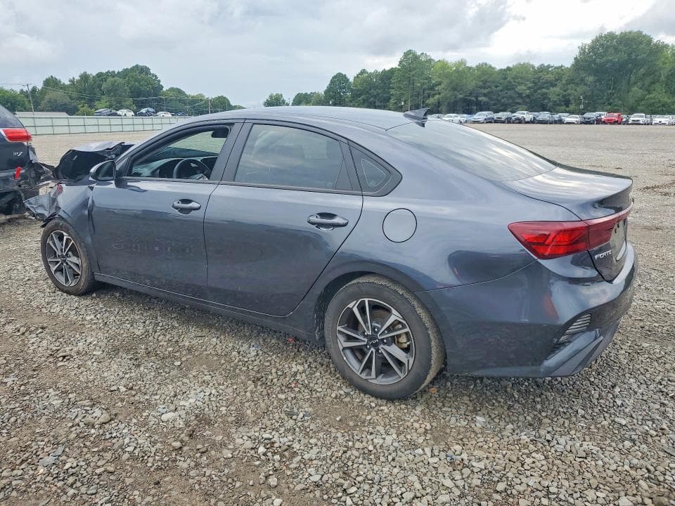 2023 KIA FORTE LXS 2