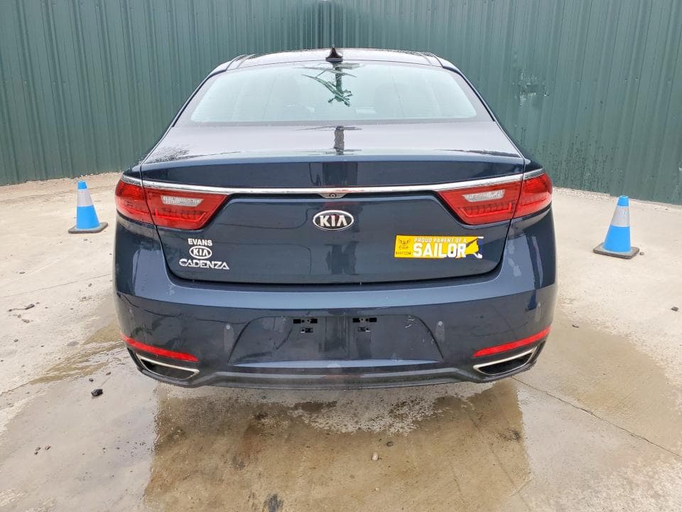 2017 KIA CADENZA PREMIUM 6