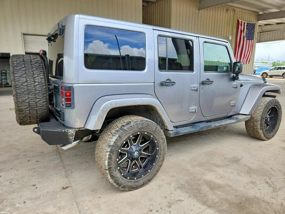 2017 JEEP WRANGLER UNLIMITED SAHARA 3
