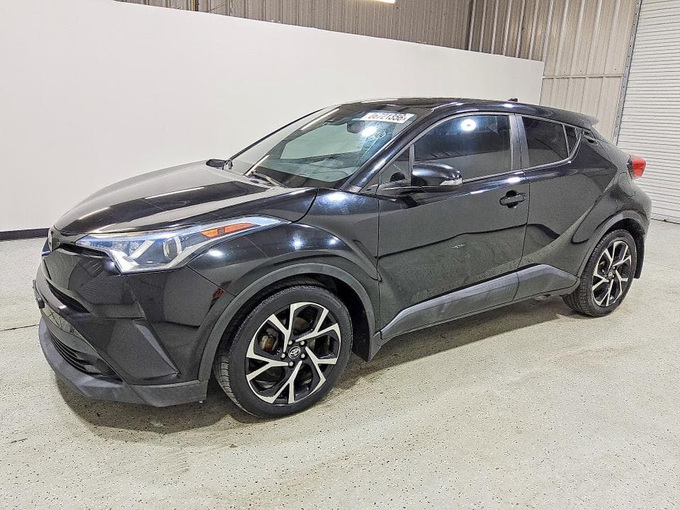 2018 TOYOTA C-HR XLE