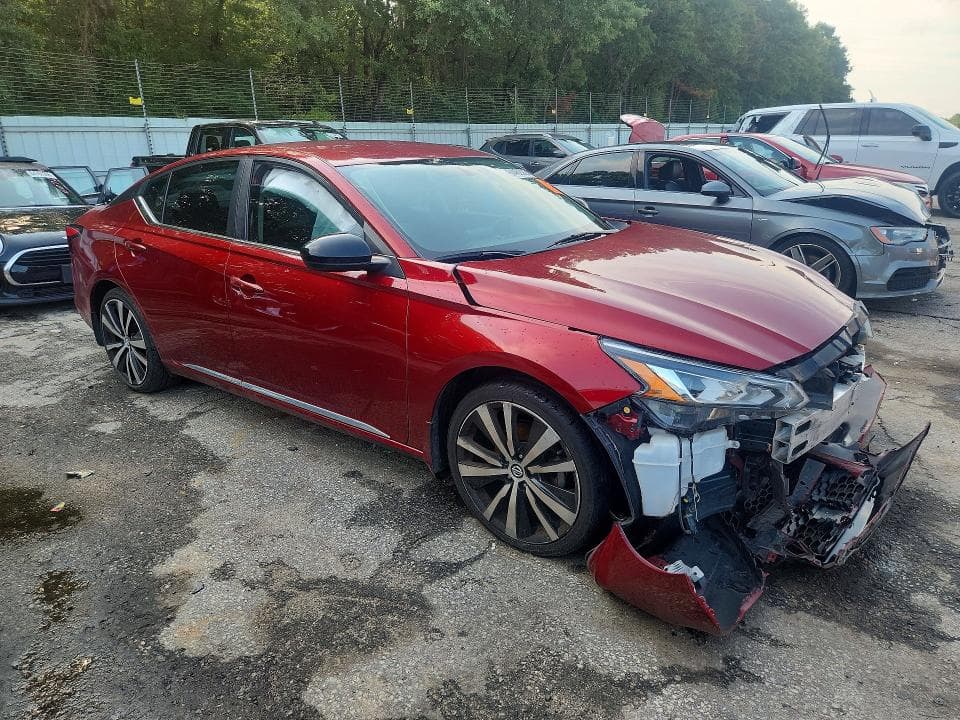 2019 NISSAN ALTIMA SR 4