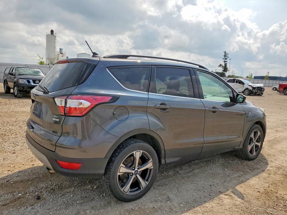 2018 FORD ESCAPE SEL 3