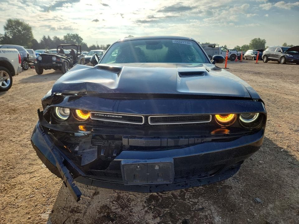 2019 DODGE CHALLENGER SXT 5