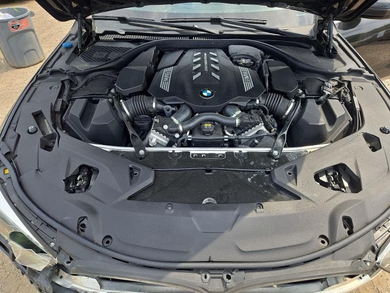2020 BMW M850XI 11