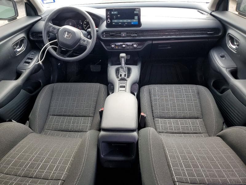 2026 HONDA HR-V LX 8