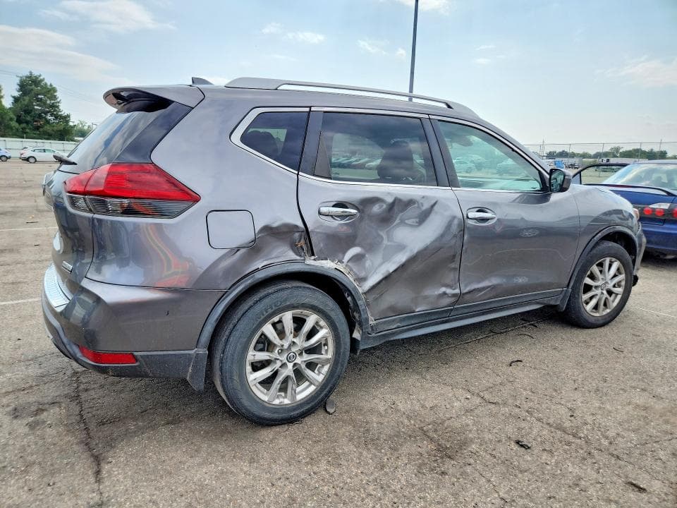 2019 NISSAN ROGUE S 3