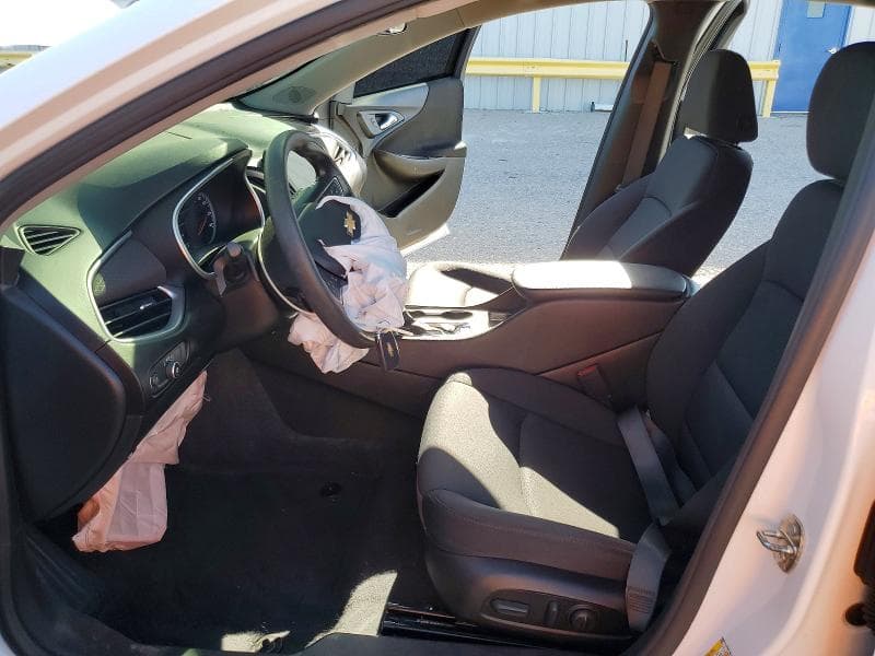 2023 CHEVROLET MALIBU LS 7