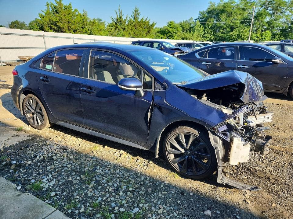 2021 TOYOTA COROLLA SE 4