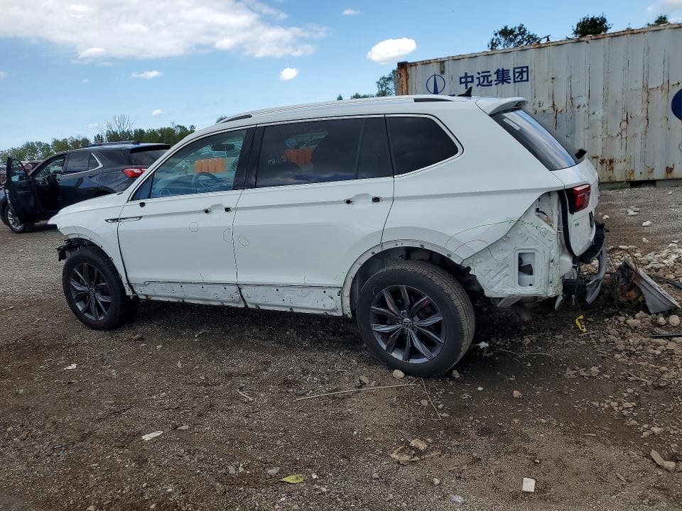2022 VOLKSWAGEN TIGUAN SE 2
