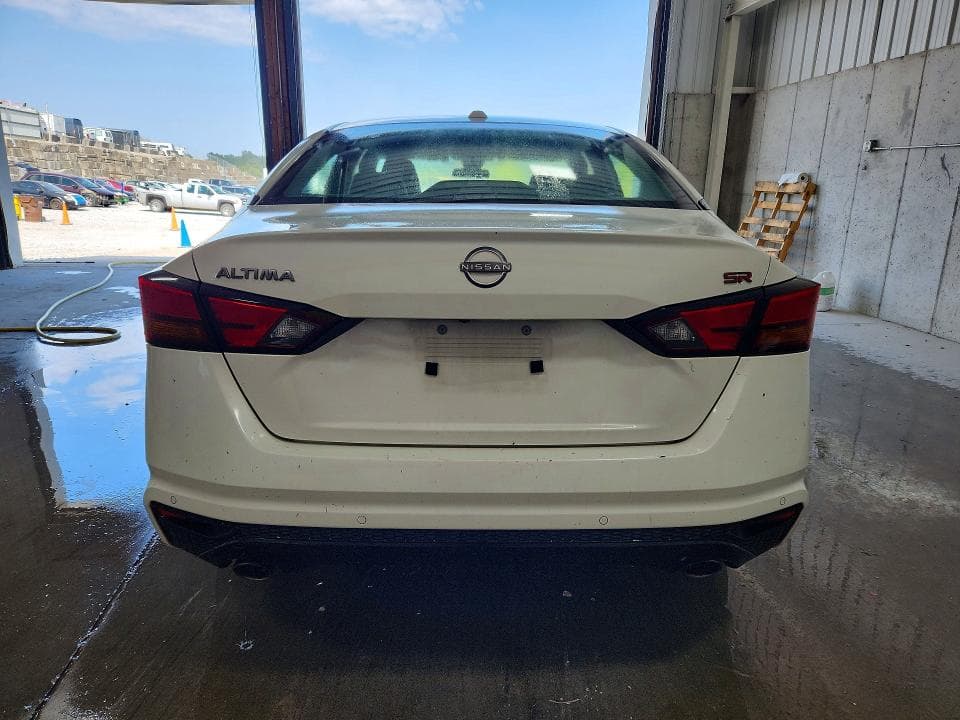 2025 NISSAN ALTIMA SR 6