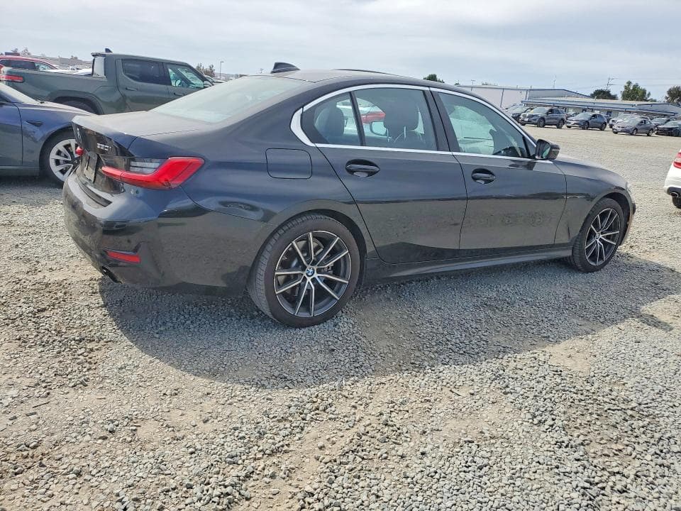 2019 BMW 330I 3