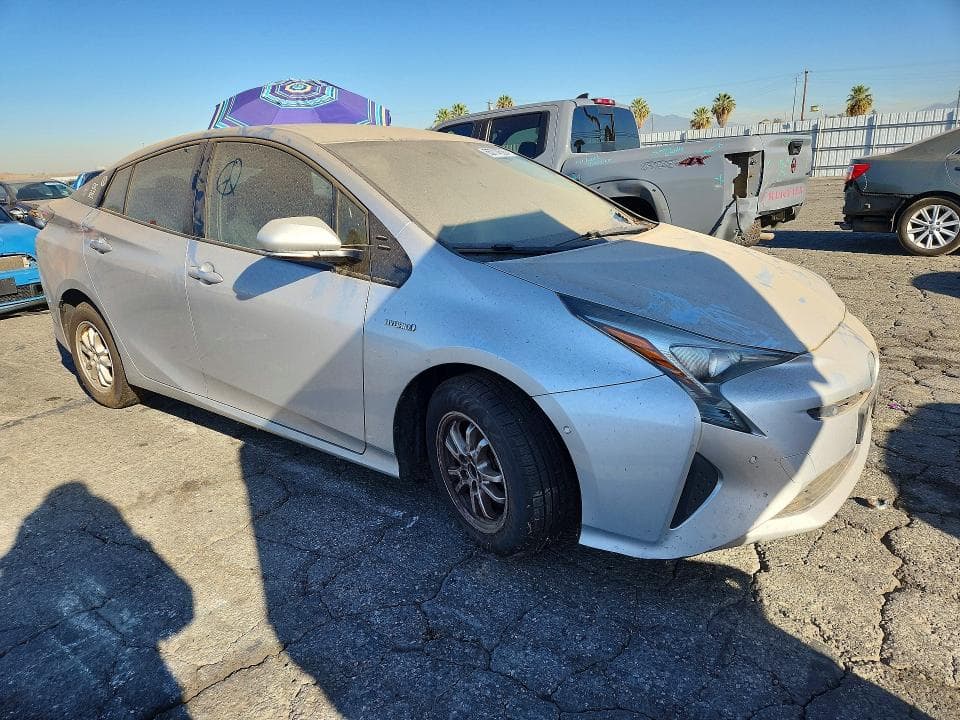 2018 TOYOTA PRIUS TWO 4