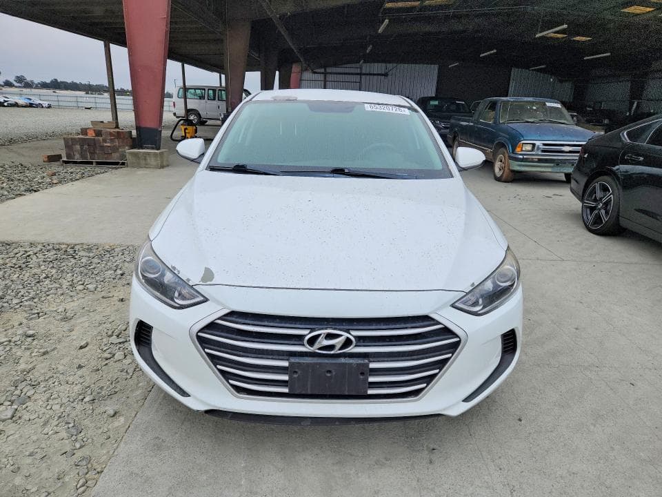 2018 HYUNDAI ELANTRA SE 5