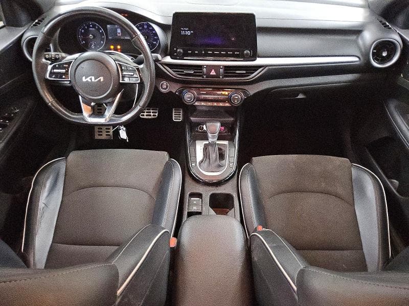 2023 KIA FORTE GT LINE 8
