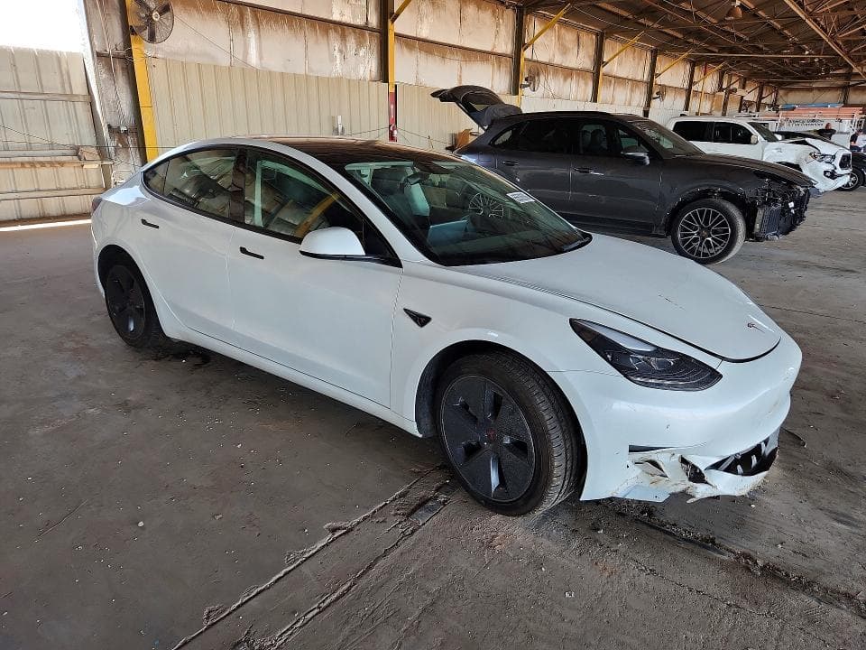 2023 TESLA MODEL 3 4
