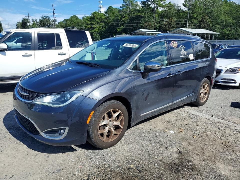 2019 CHRYSLER PACIFICA LIMITED - 1
