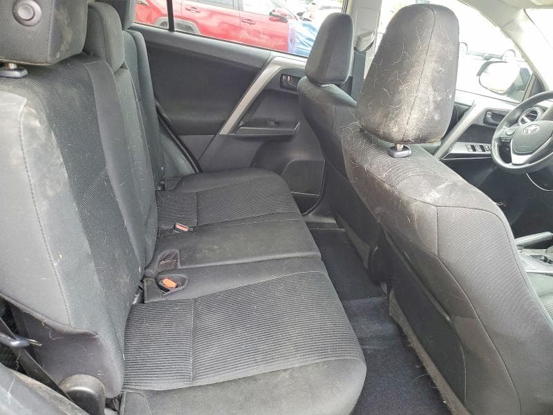 2018 TOYOTA RAV4 LE 11