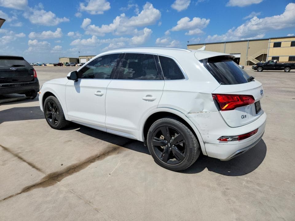 2019 AUDI Q5 PREMIUM 2