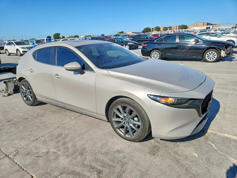 2024 MAZDA 3 PREFERRED 4