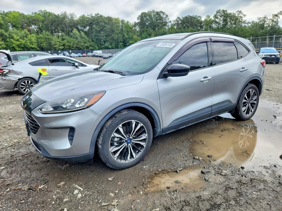 2021 FORD ESCAPE SE - 1