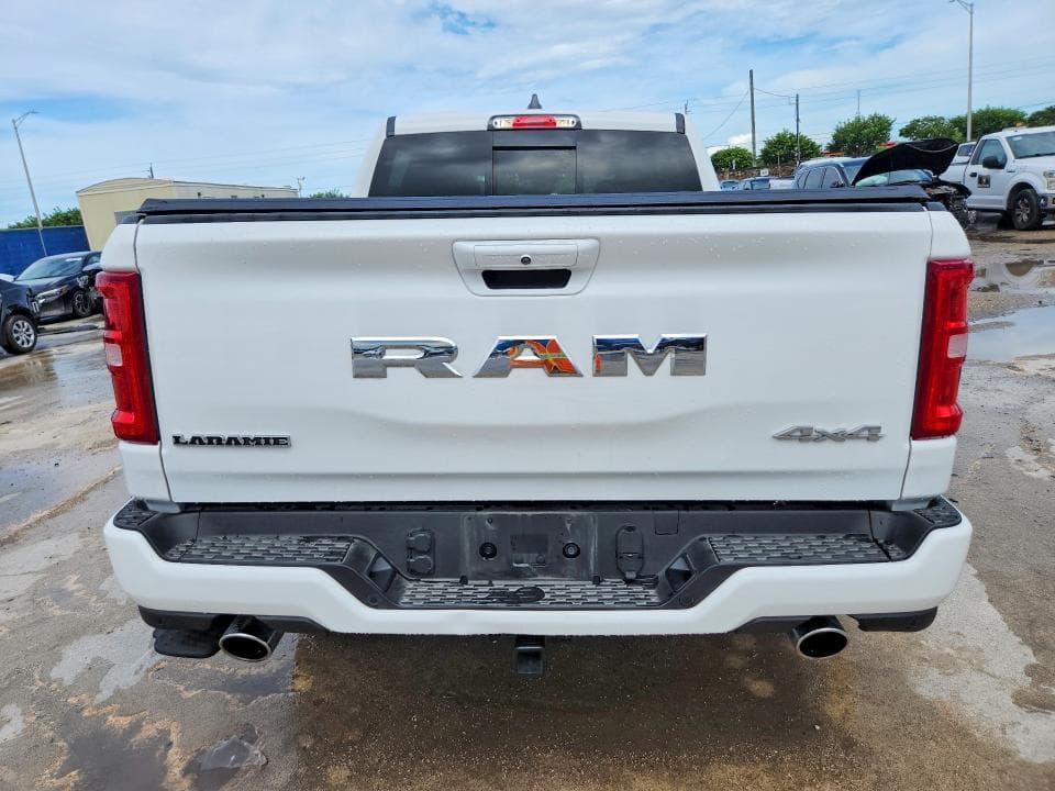 2026 RAM 1500 LARAMIE 6