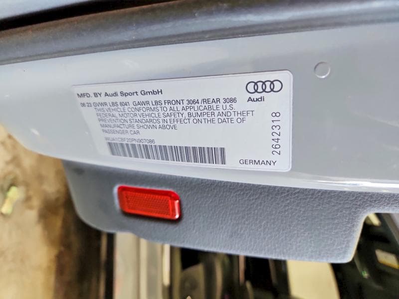 2023 AUDI RS6 13
